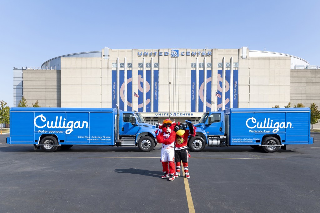 United Center, Chicago Bulls and Chicago Blackhawks Eliminate All Single-Use Plastic Water Bottles with Culligan International as the New Official Water Partner